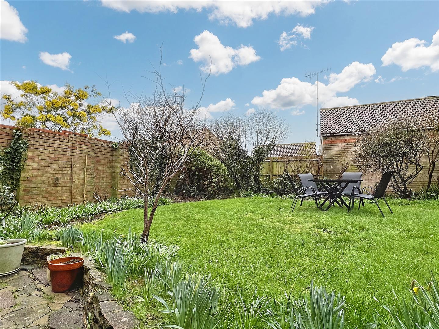 Property Details for Sturdee Close Eastbourne BN23 6AZ Town Property